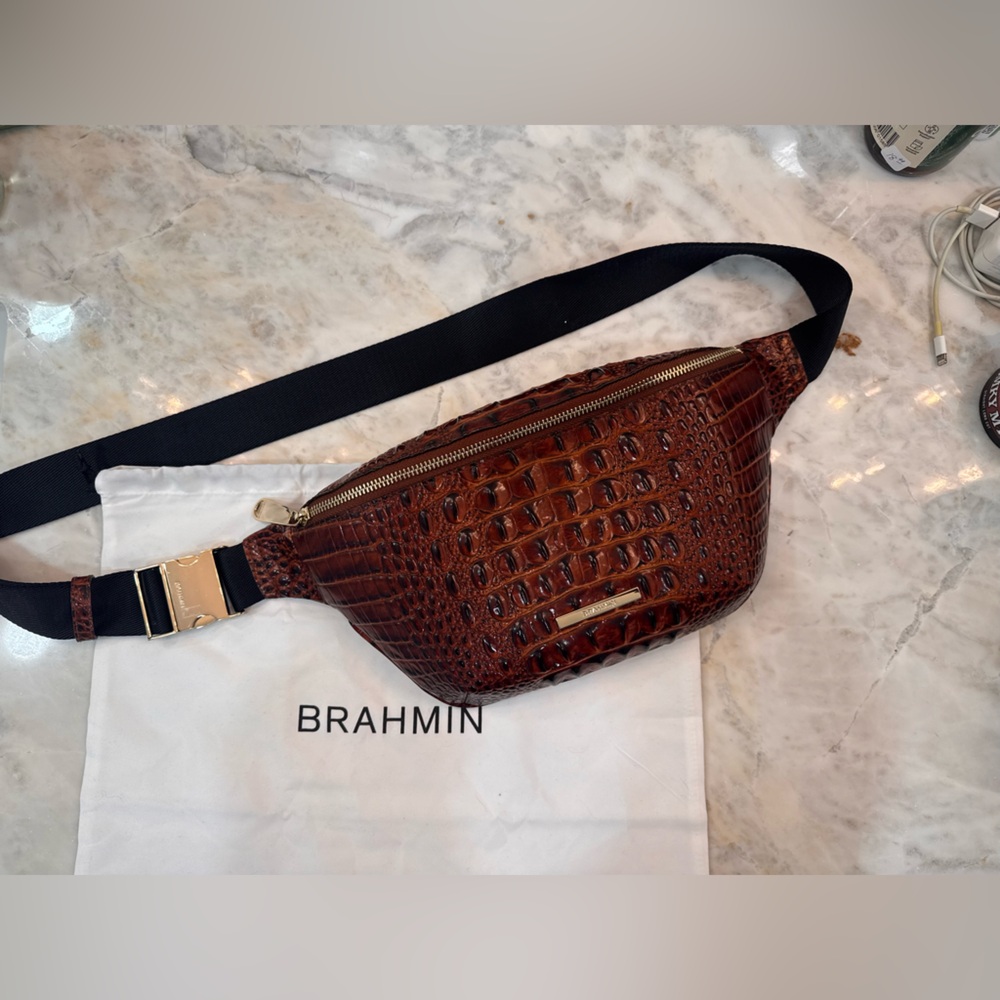 Brahmin crossbody bag